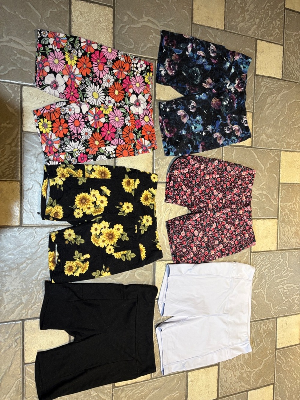 Lot 6 pair bike shorts with cell pockets women’s